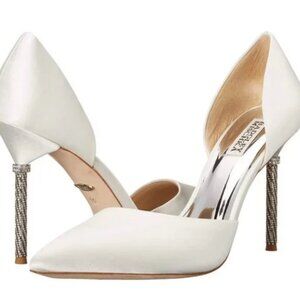 BADGLEY MISCHKA Ozara II Crystal Heel Pump